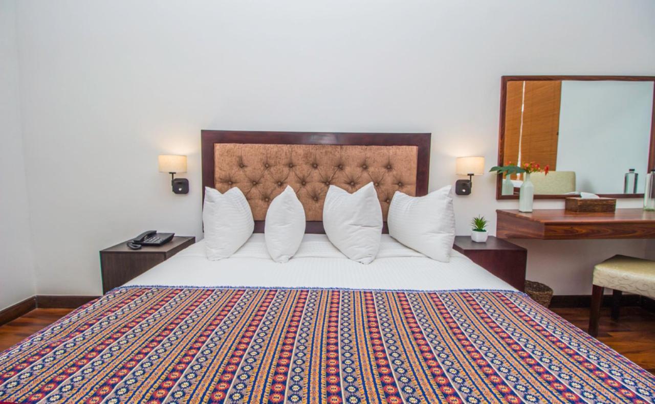 Pearl Royal Hotel, Коломбо Екстер'єр фото